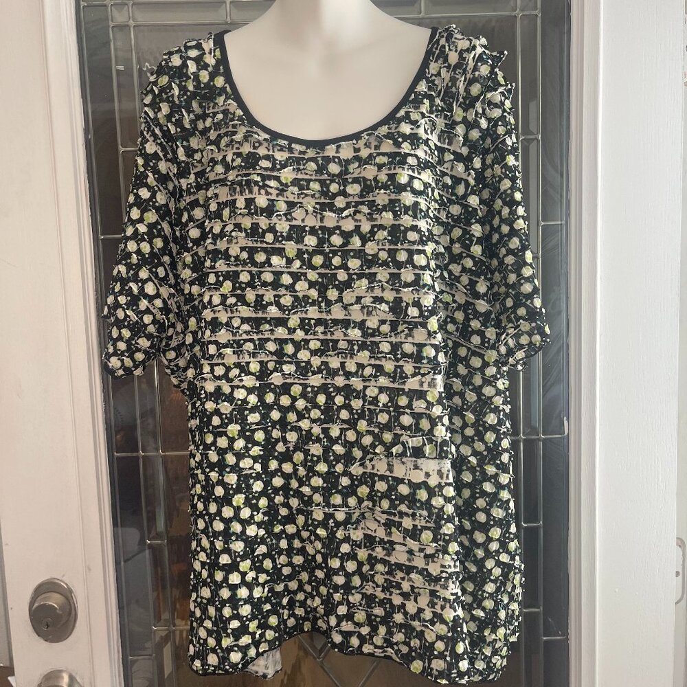 Maggie Barnes Womens Size 4X Blue Green Black Polyester Top Stretch Floral